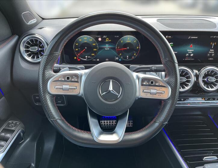 Mercedes-Benz GLB 10