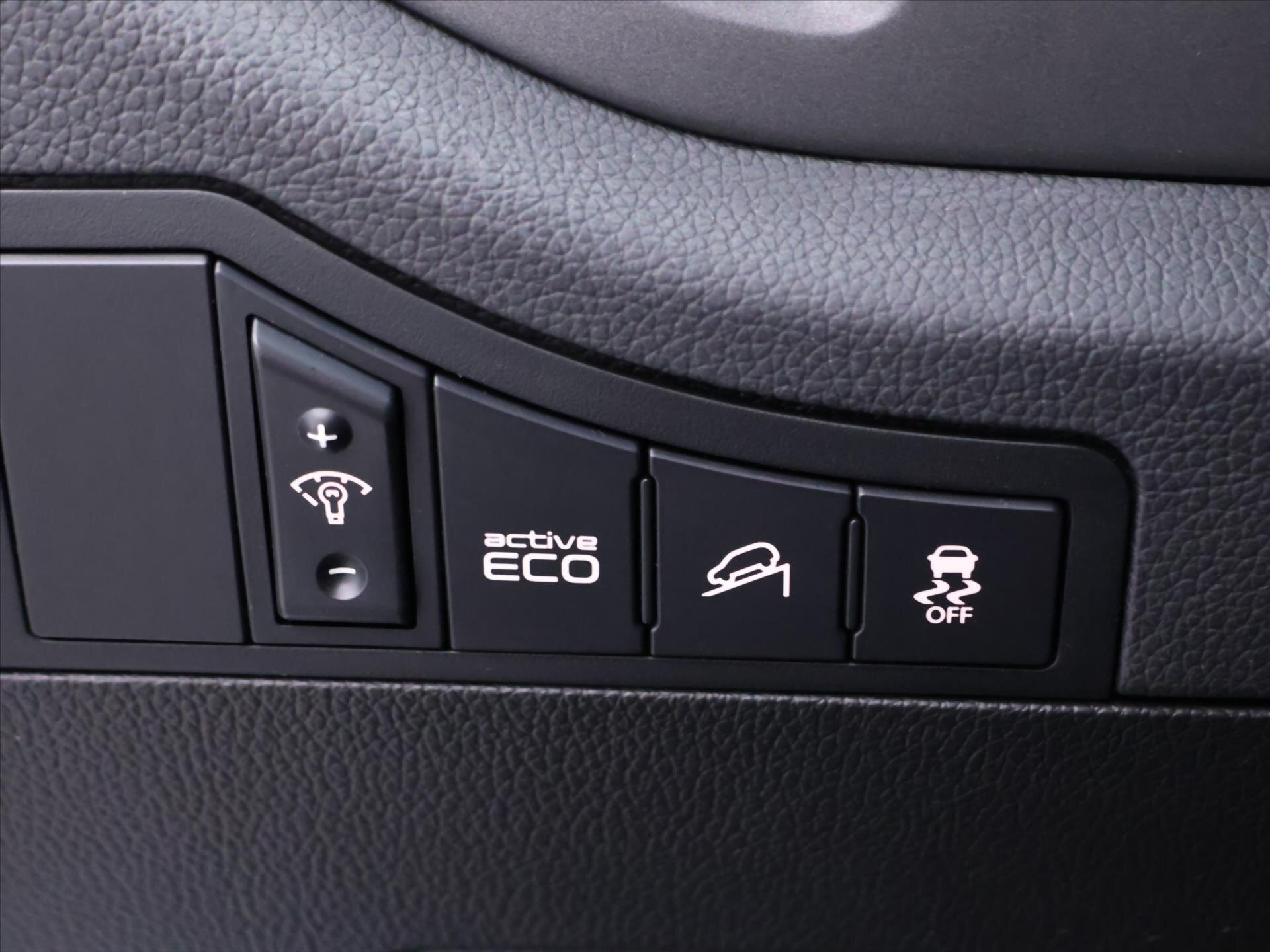 KIA Sportage SUV 2,0 l 135 kw