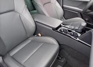 Toyota Camry Sedan / Limuzína 2,5 l 169 kw