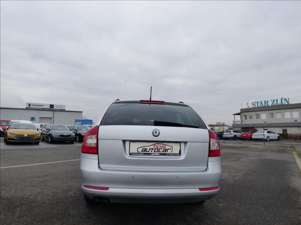 Škoda Octavia Kombi 2,0 l 103 kw