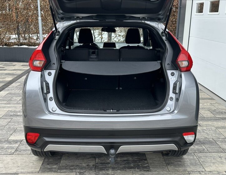 Mitsubishi Eclipse Cross SUV / Terénní 2,3 l 109 kw