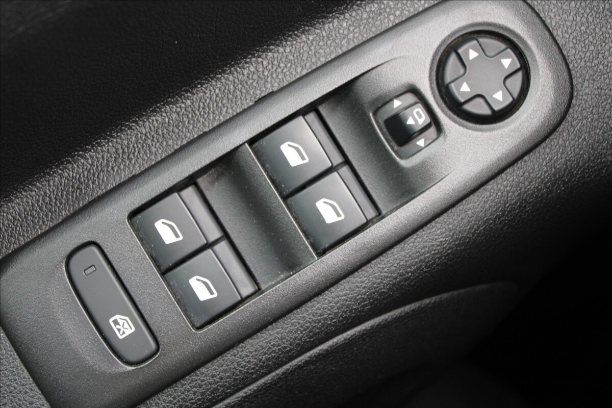 Opel Combo MPV 1,2 l 81 kw