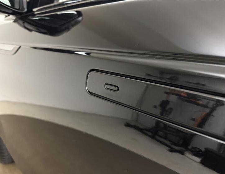 Land Rover Range Rover Velar 35