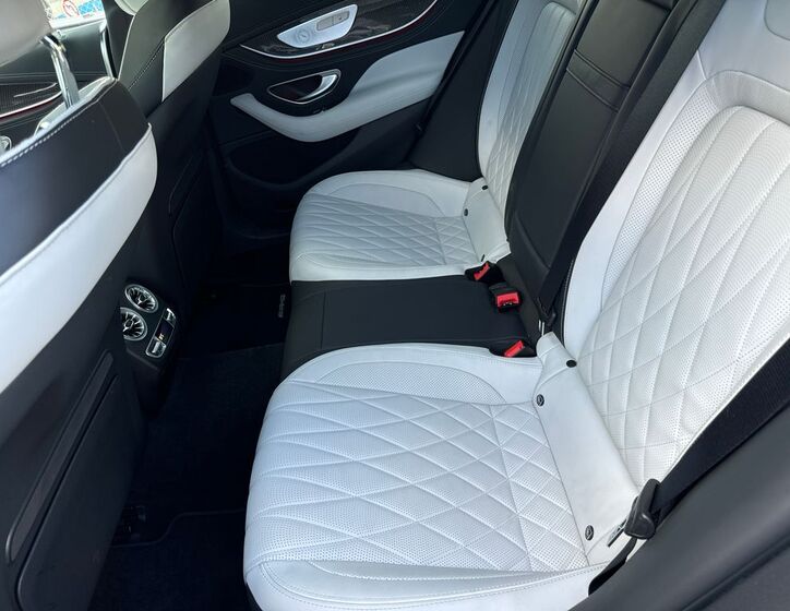 Mercedes-Benz AMG GT 14