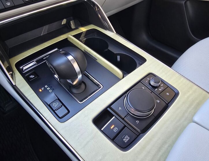 Mazda CX SUV / Terénní 2,5 l 241 kw