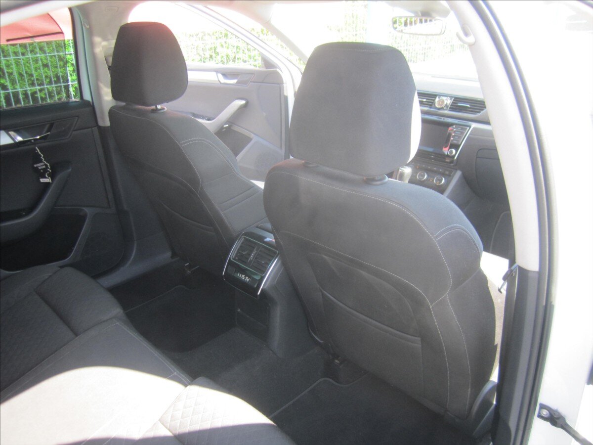 Škoda Superb Sedan 2,0 l 110 kw