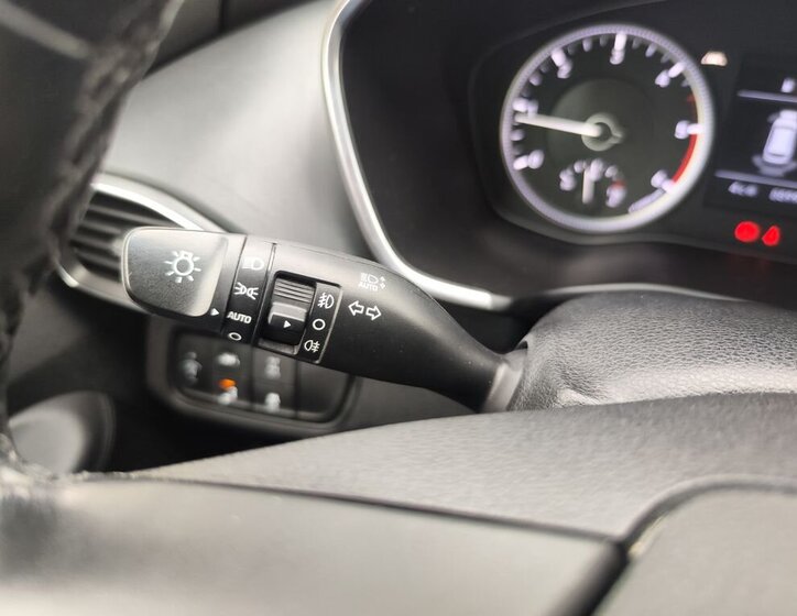 Hyundai Santa Fe SUV 2,0 l 110 kw