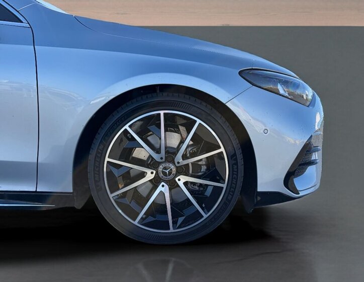 Mercedes-Benz CLA Kupé 1,5 l 144 kw