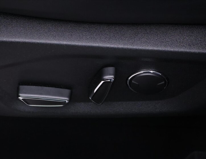 Ford S-MAX MPV 2,0 l 132 kw