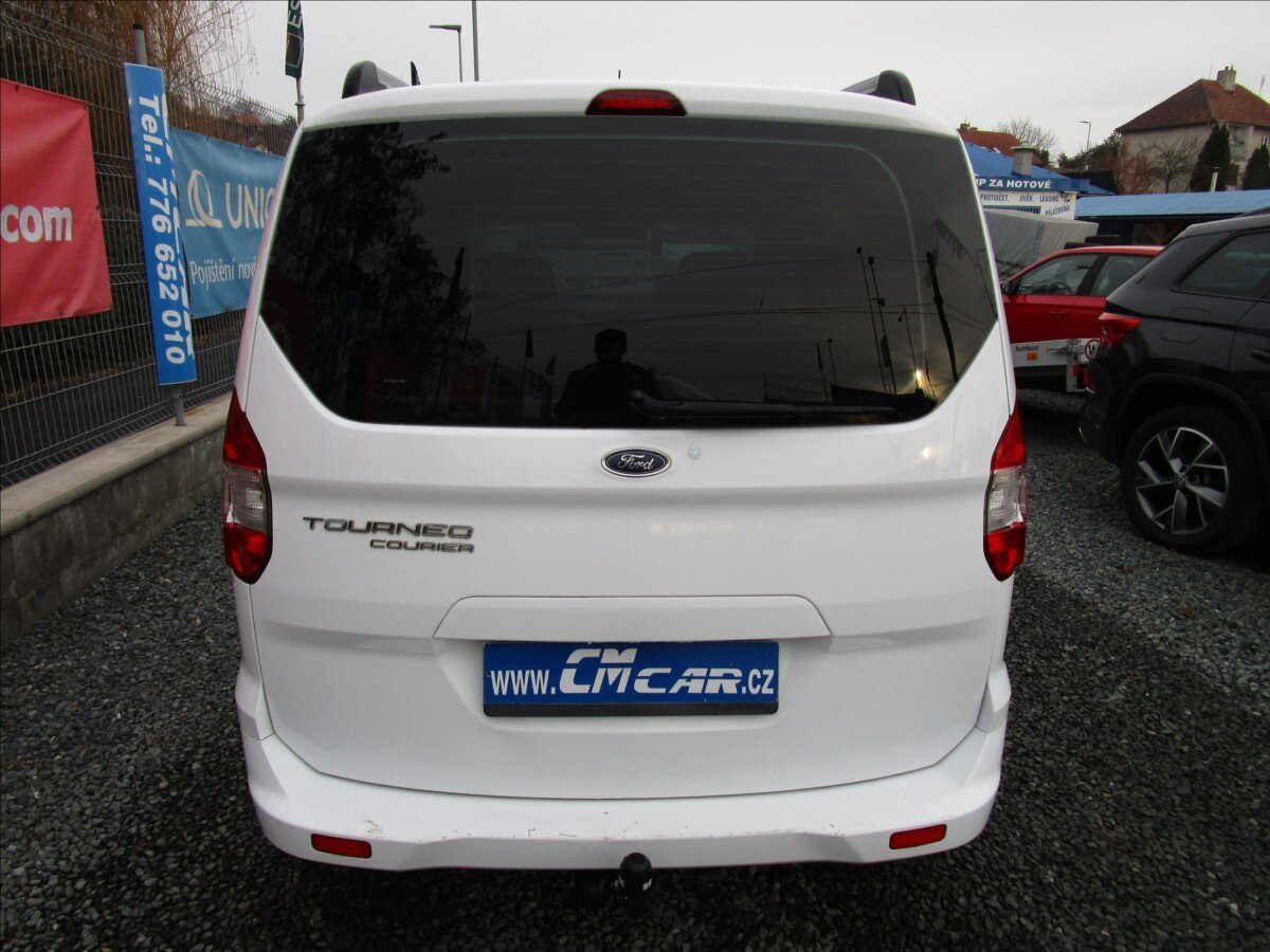 Ford Tourneo Courier Ostatní 1,5 l 70 kw