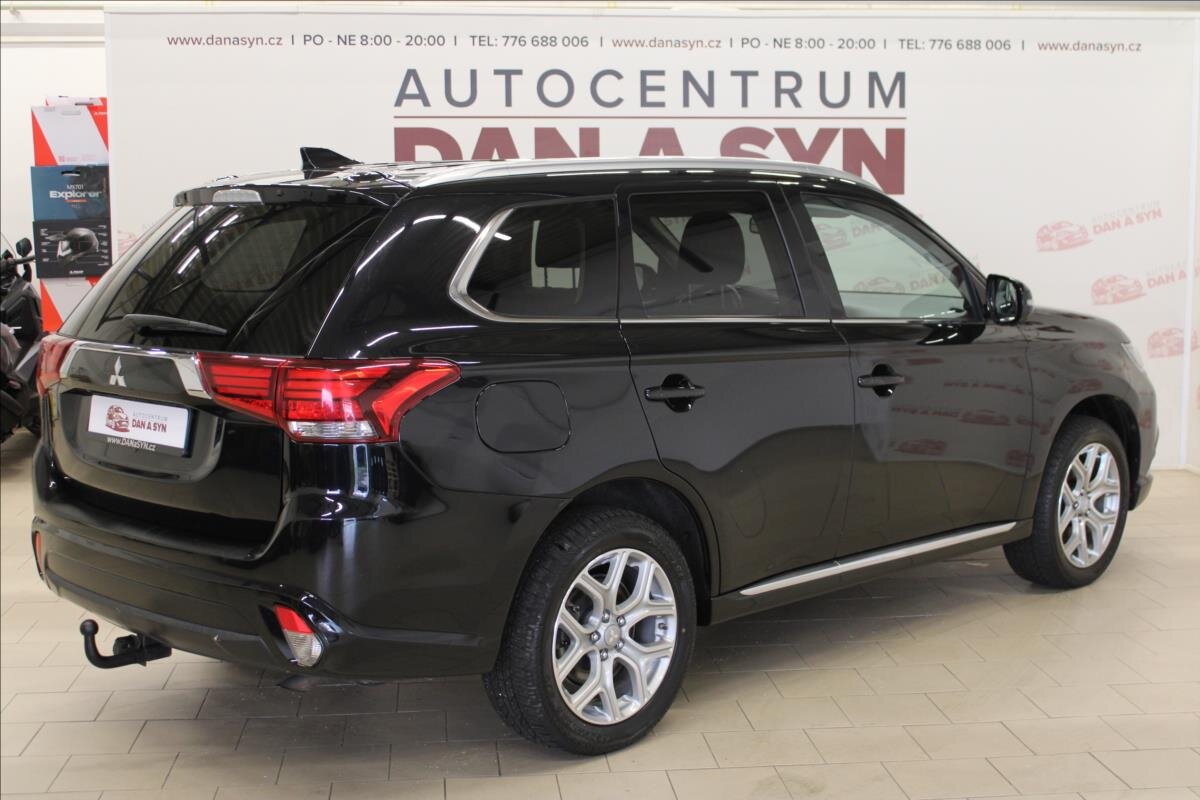 Mitsubishi Outlander SUV / Terénní 2,0 l 89 kw
