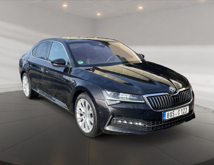 Škoda Superb 1