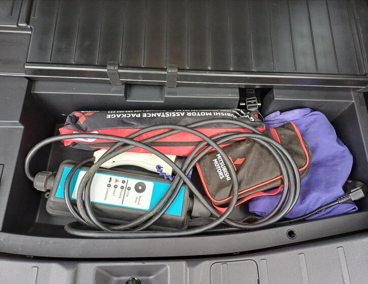 Mitsubishi Outlander Kombi 2,4 l 99 kw