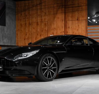 Aston Martin DB11 1