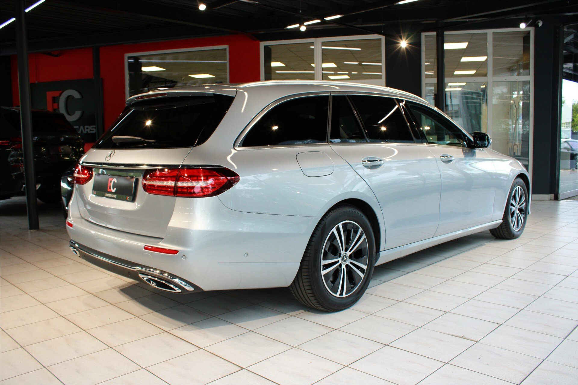 Mercedes-Benz Třídy E Kombi 2,0 l 147 kw