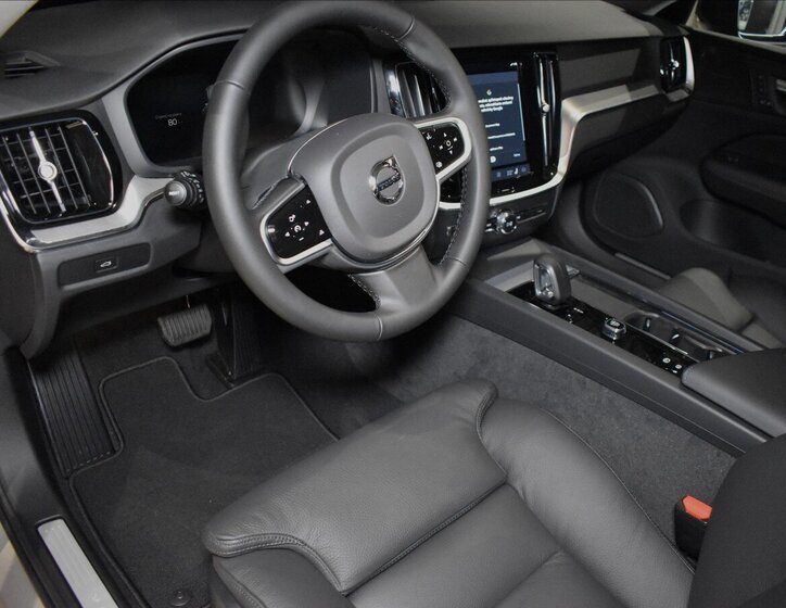 Volvo V60 Kombi 2,0 l 145 kw