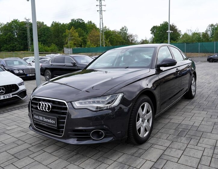 Audi A6 Sedan / Limuzína 2,8 l 150 kw
