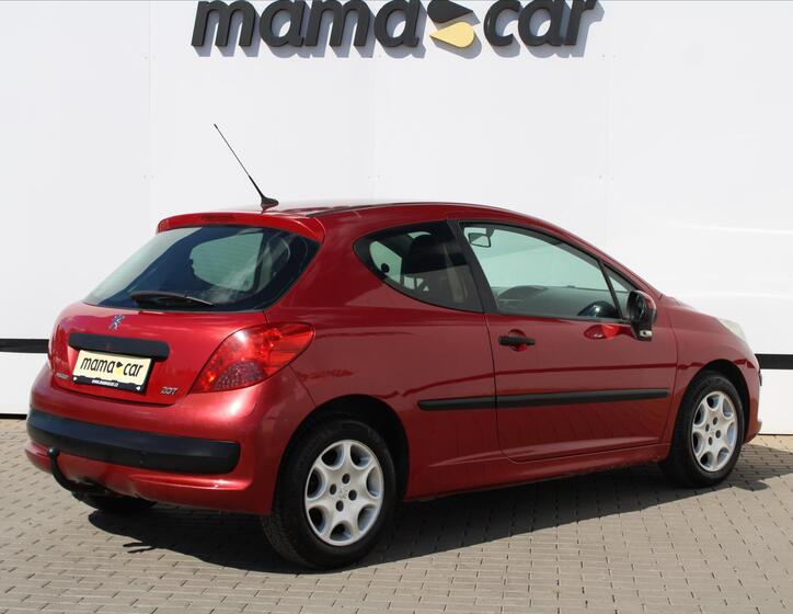 Peugeot 207 7