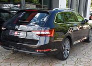 Škoda Superb 8