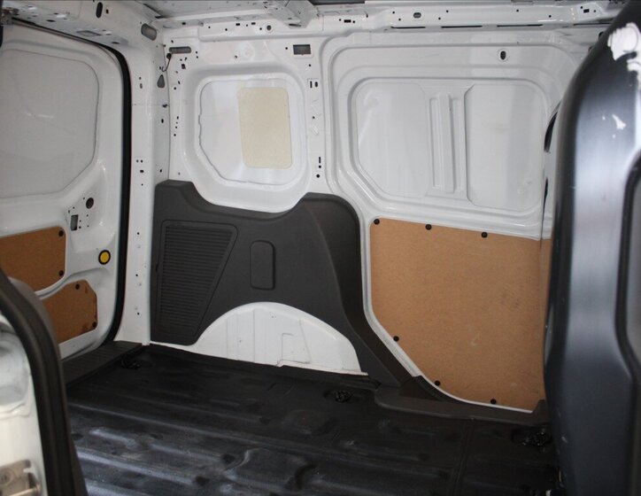 Ford Transit Connect Skříň 999,0 73 kw