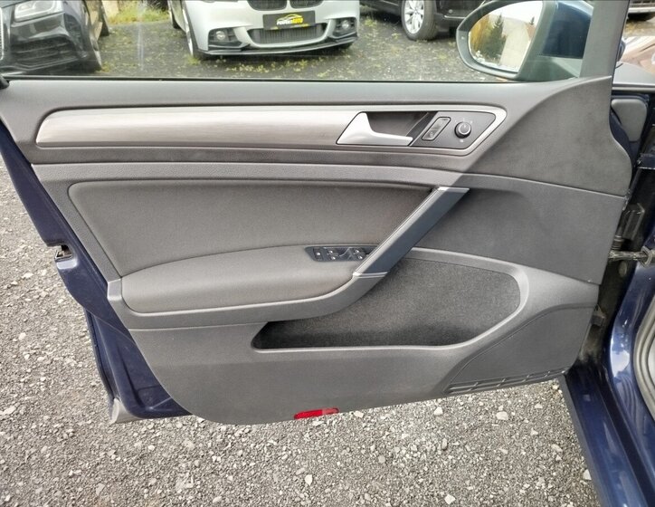 Volkswagen Golf Hatchback 1,4 l 90 kw