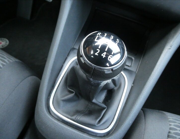 Volkswagen Golf Kombi 1,2 l 77 kw