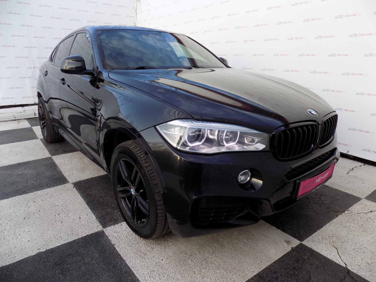 BMW X6 SUV / Terénní 3,0 l 190 kw