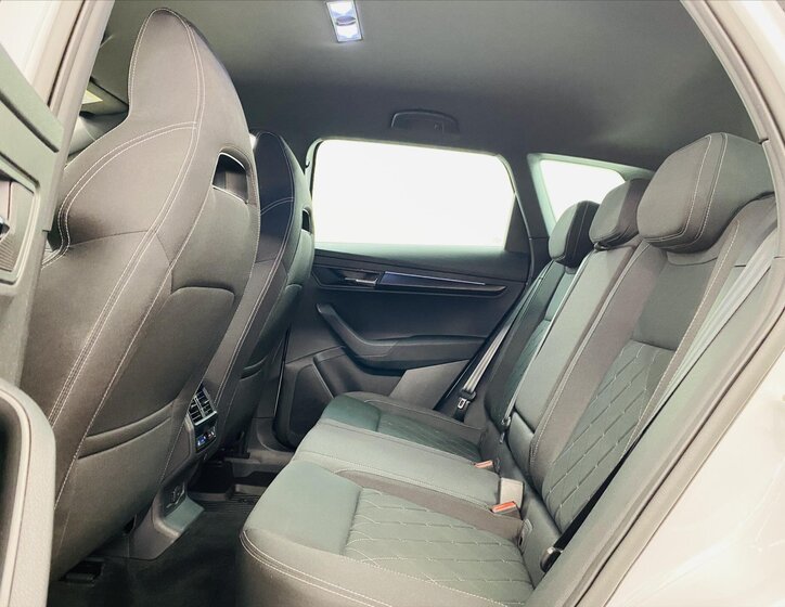 Škoda Karoq SUV / Terénní 1,5 l 110 kw