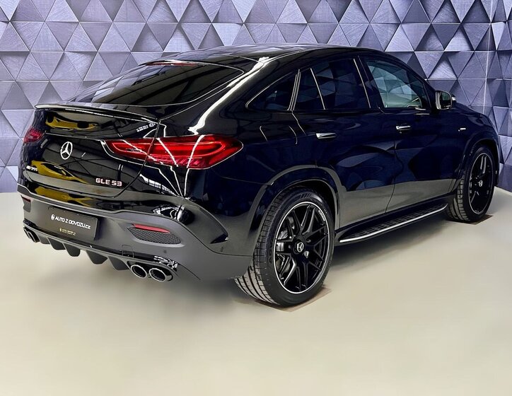 Mercedes-Benz GLE SUV / Terénní 3,0 l 455 kw
