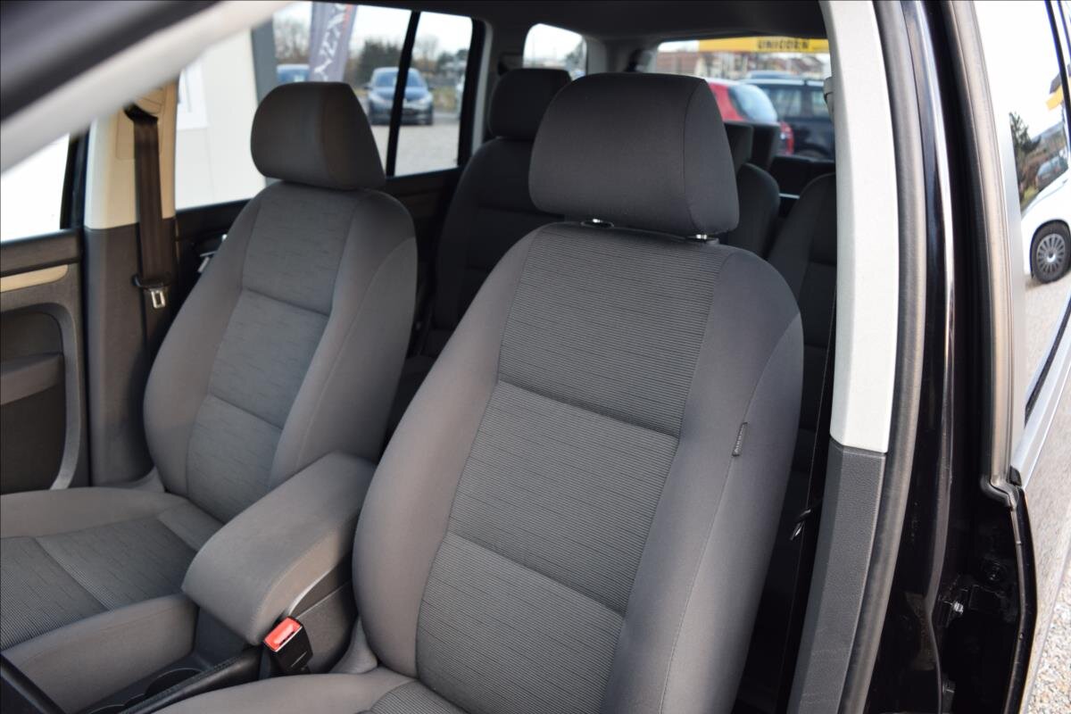 Volkswagen Touran MPV 1,4 l 103 kw