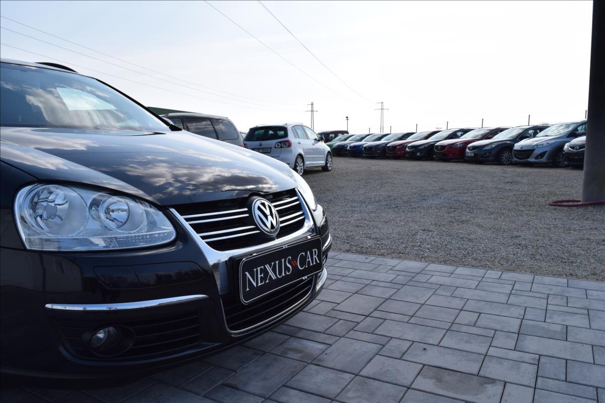 Volkswagen Golf Kombi 1,6 l 75 kw