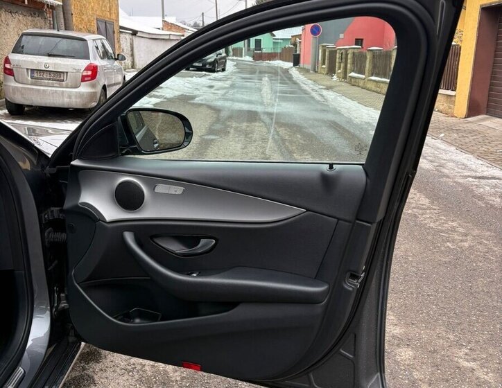 Mercedes-Benz Třídy E Kombi 0,0 0