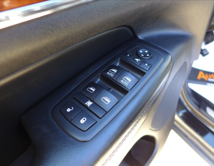 Jeep Grand Cherokee 15