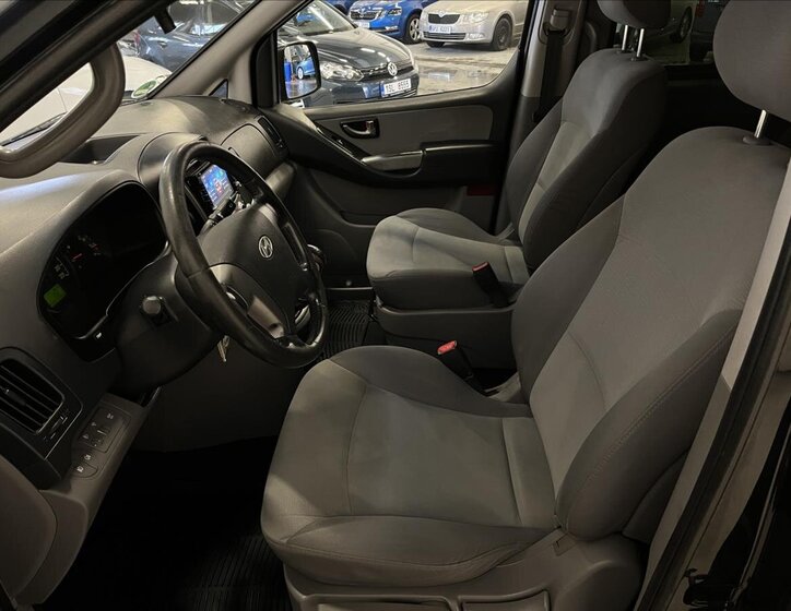Hyundai H 1 MPV 2,5 l 125 kw