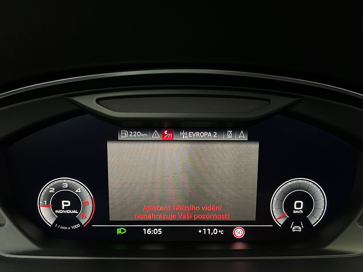 Audi A8 Sedan / Limuzína 3,0 l 210 kw