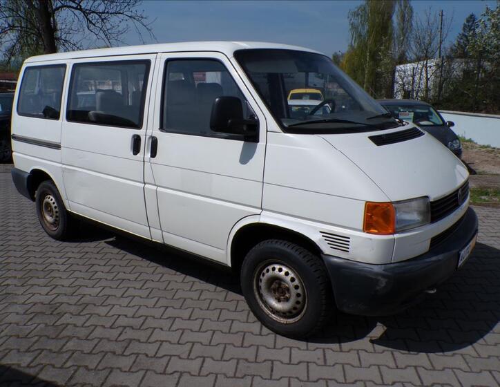 Volkswagen Transporter 1