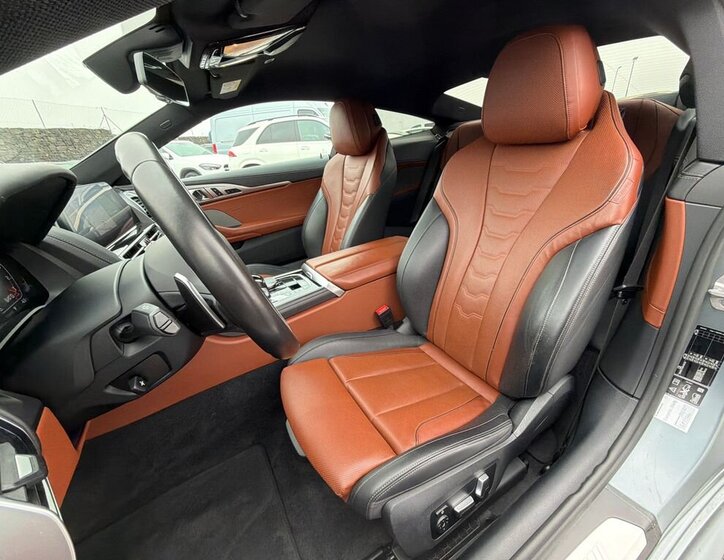 BMW Řada 8 Kupé 4,4 l 390 kw