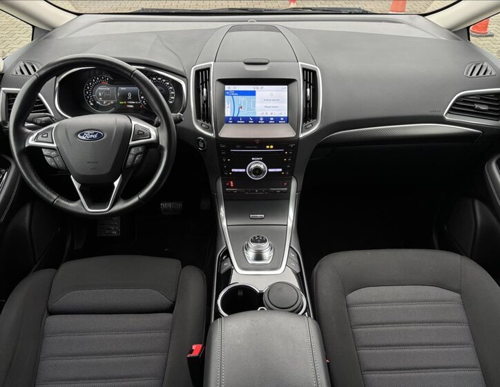 Ford S-MAX 19