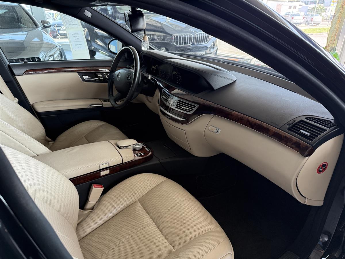 Mercedes-Benz Třídy S