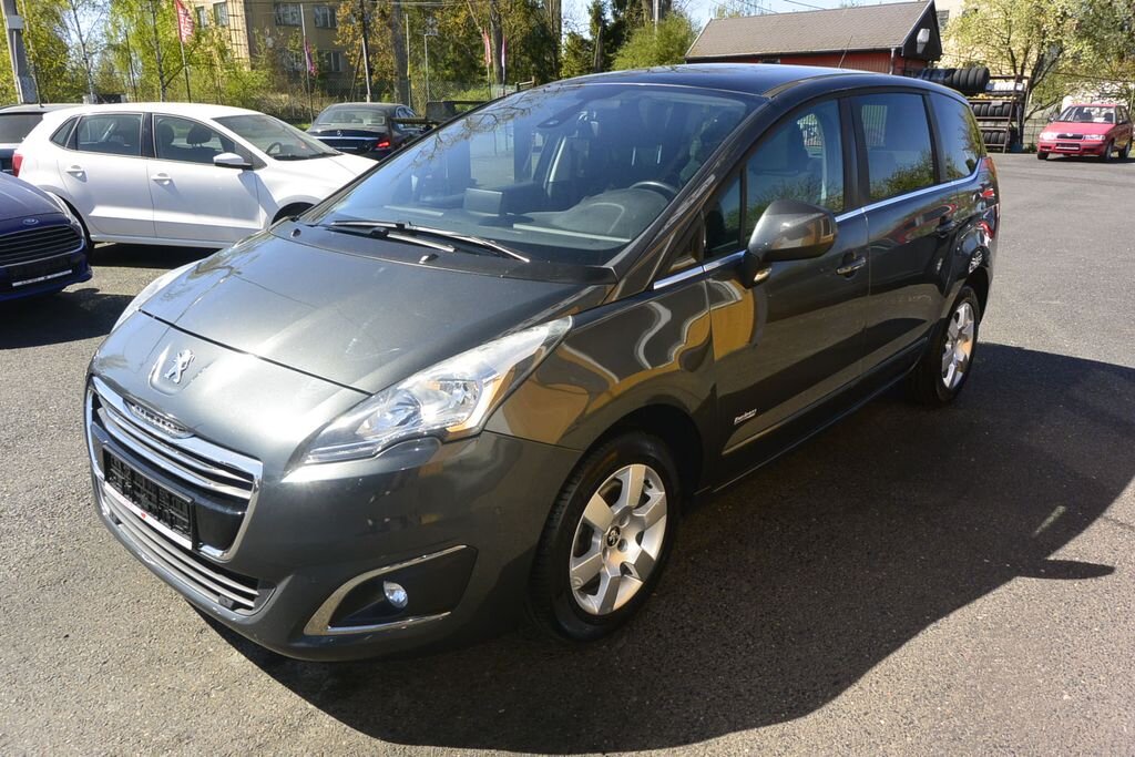 Peugeot 5008 MPV 1,6 l 88 kw