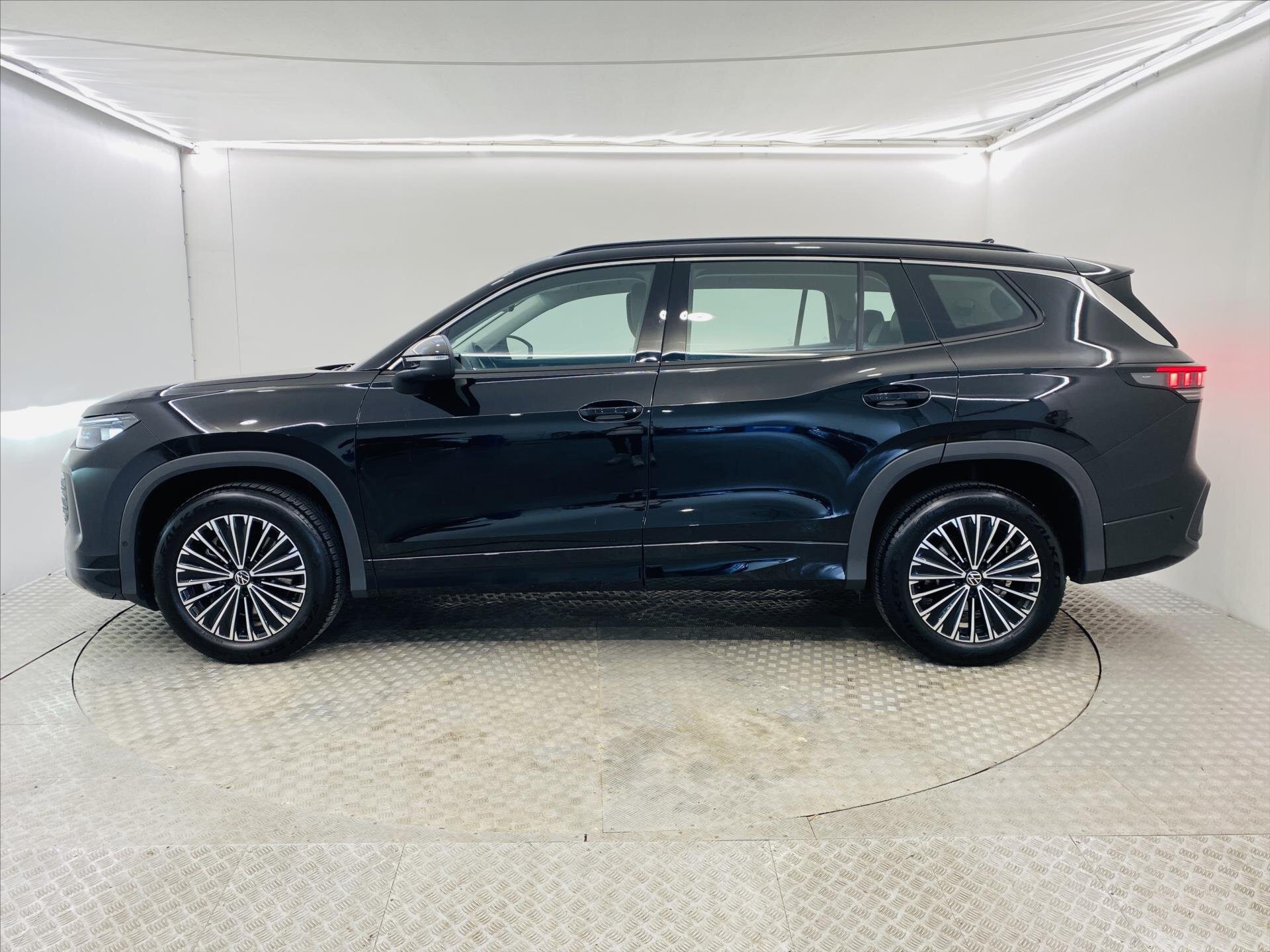 Volkswagen Tayron Kombi 2,0 l 142 kw