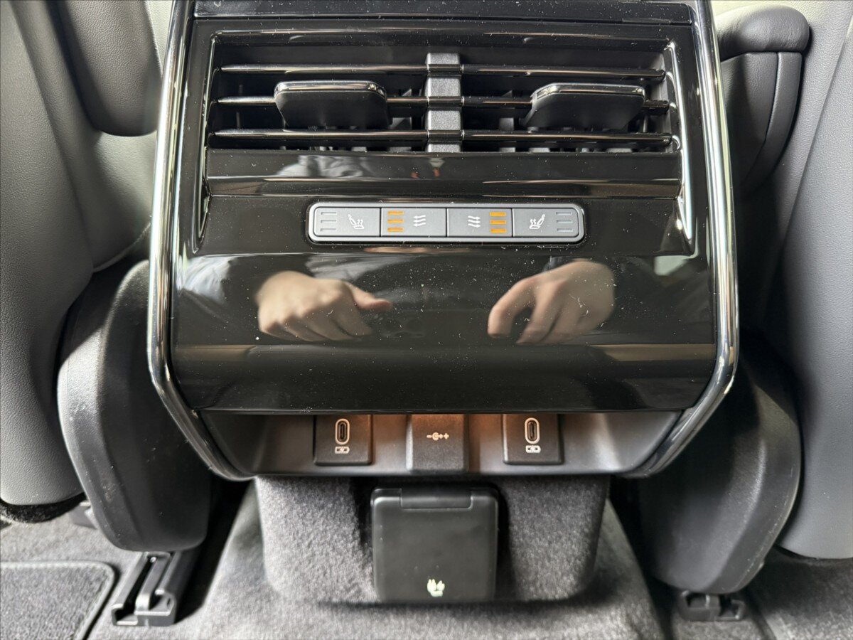 Land Rover Range Rover Sport SUV / Terénní 3,0 l 338 kw