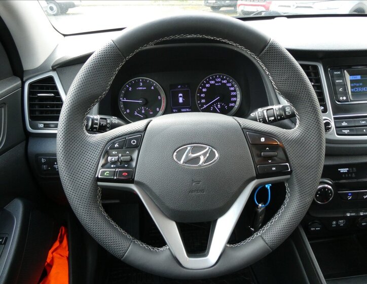 Hyundai Tucson SUV / Terénní 2,0 l 100 kw