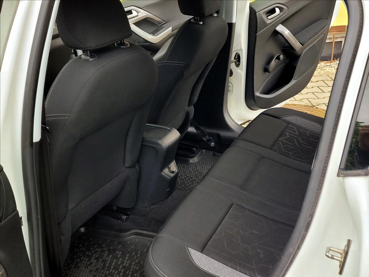 Peugeot 2008 SUV / Terénní 1,2 l 60 kw