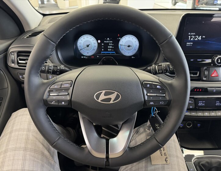 Hyundai i30 Kombi 998,0 84 kw