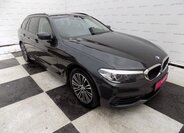 BMW Řada 5 Kombi 3,0 l 195 kw