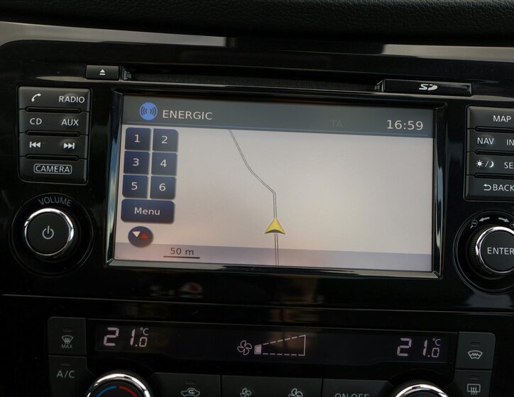 Nissan Qashqai SUV / Terénní 1,2 l 85 kw