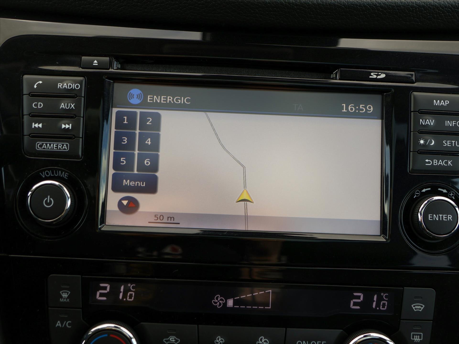 Nissan Qashqai SUV / Terénní 1,2 l 85 kw