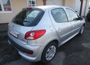 Peugeot 206 Hatchback 1,1 l 44 kw