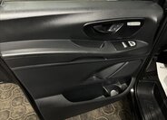 Mercedes-Benz Vito 14